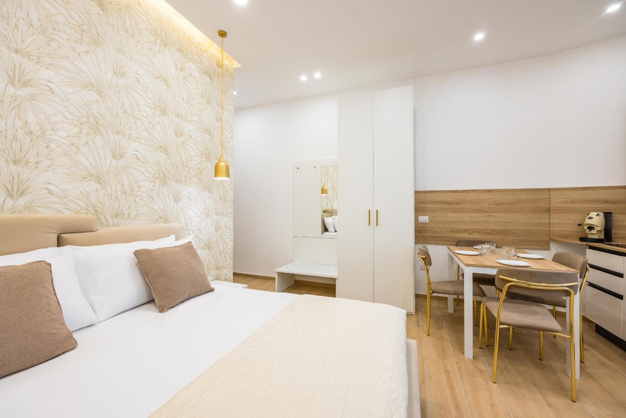 Appartement 4 Stelle Housing - And By Wonderful Italy *