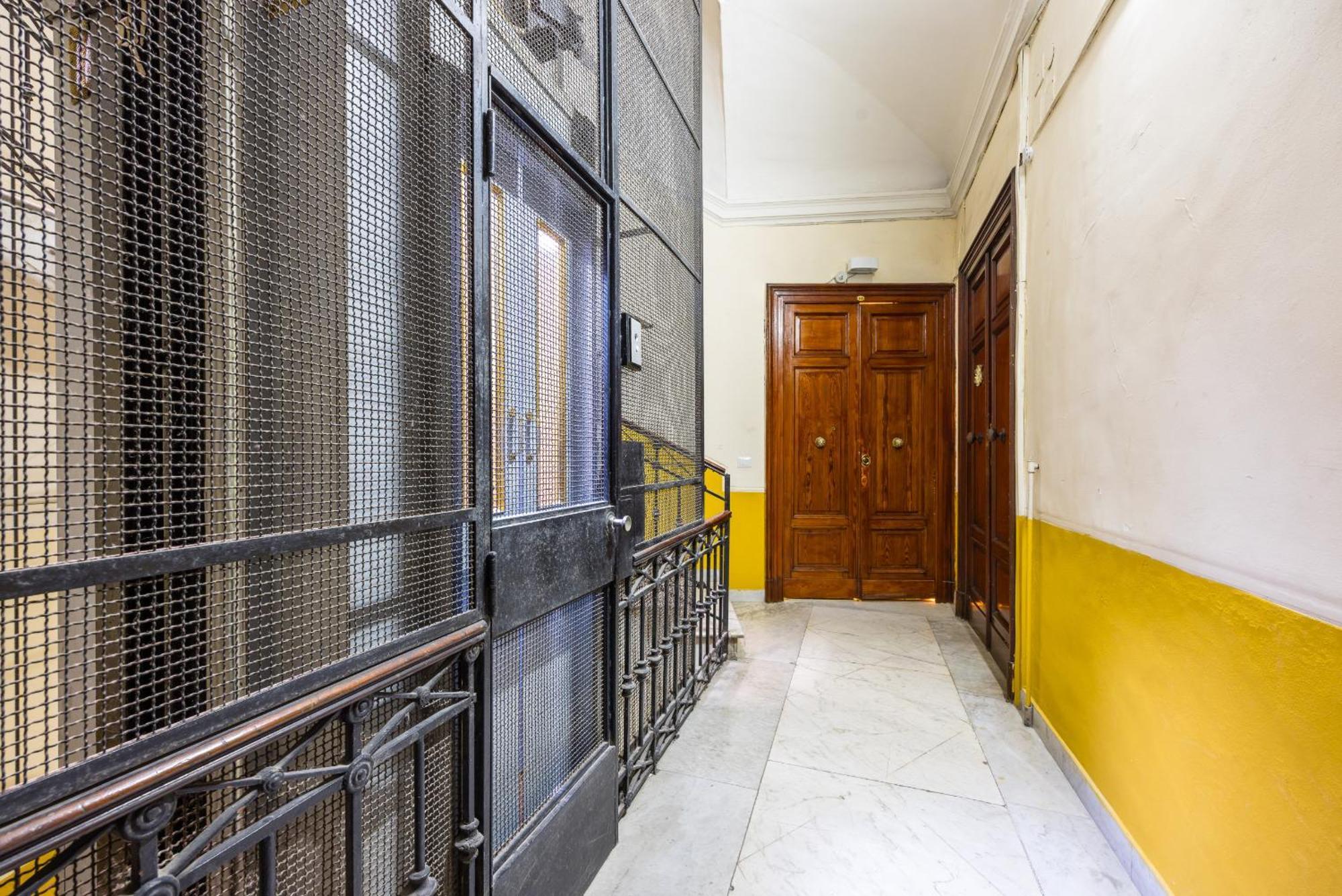 4 Stelle Housing - And By Wonderful Italy Appartement Naples